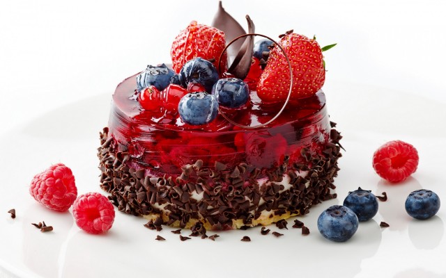 strawberry-chocolate-cake-wallpaper-2