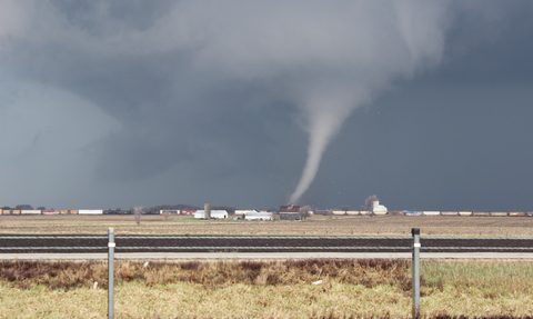 Tornada w Illinois i Indianie zabiły 2 osoby