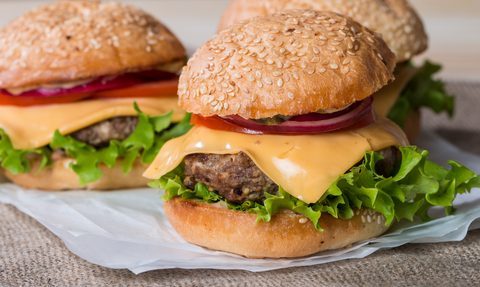 Soczyste burgery BBQ