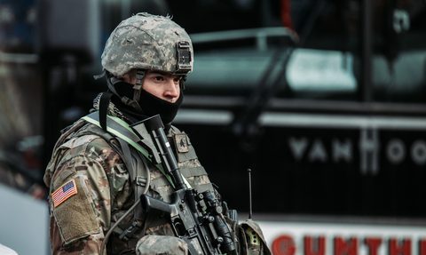 Trump prosi Sąd Najwyższy o wysłanie Gwardii Narodowej do Illinois