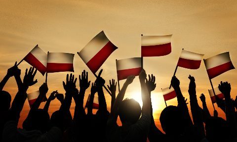 Biało-czerwoni od święta, szarzy na co dzień