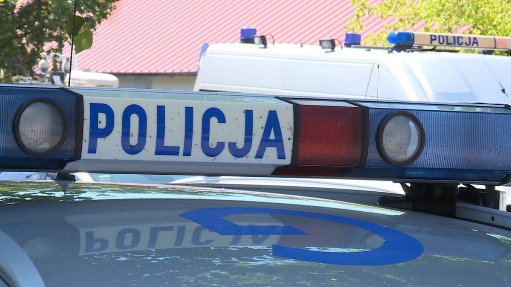 Pobił kobietę i zabarykadował się w mieszkaniu