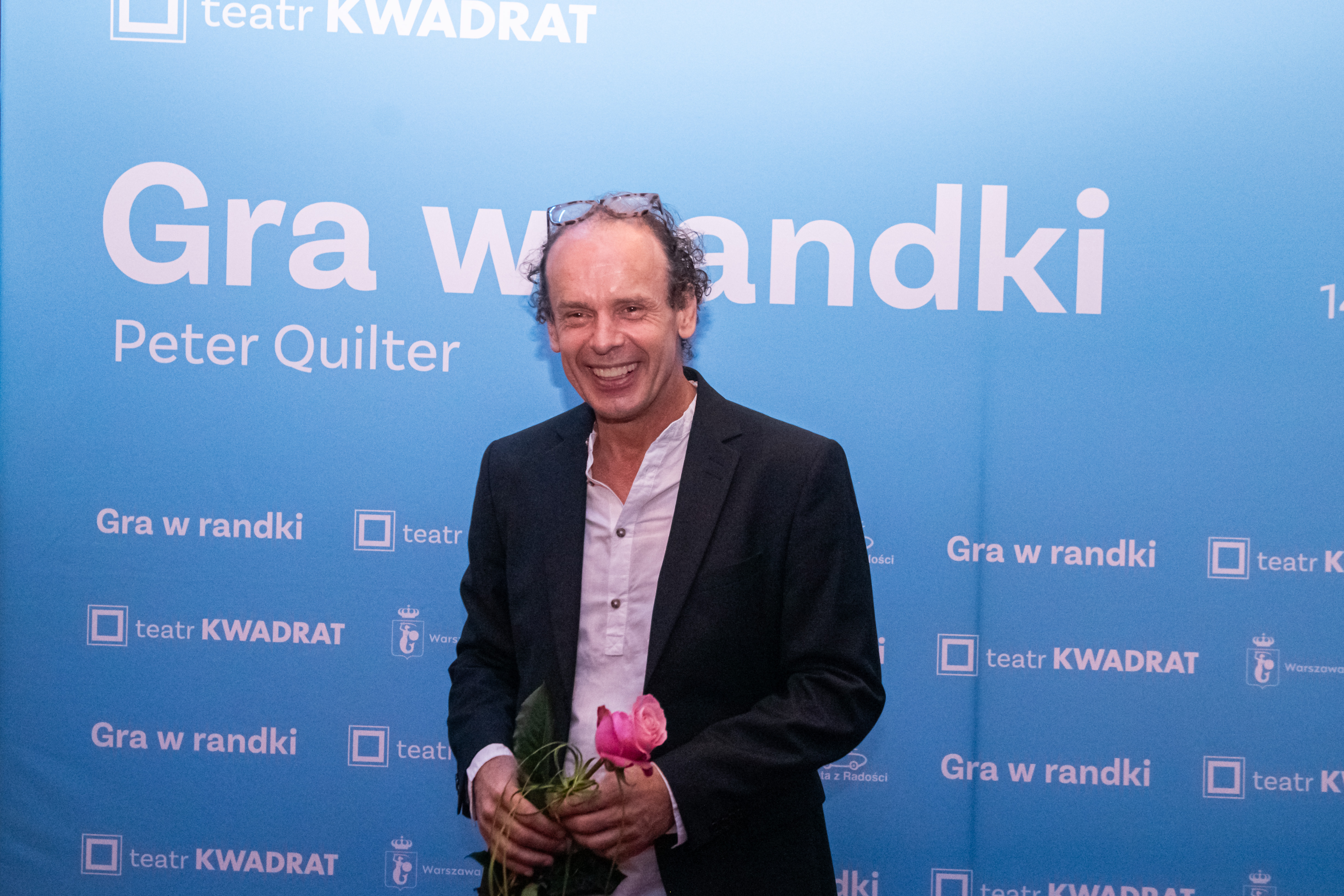 Tomasz Schimscheiner: o miłości, przyjaźni i… randkach na scenie