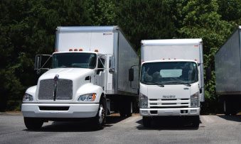 Trump nakłada 25-procentowe cła na ciężarówki