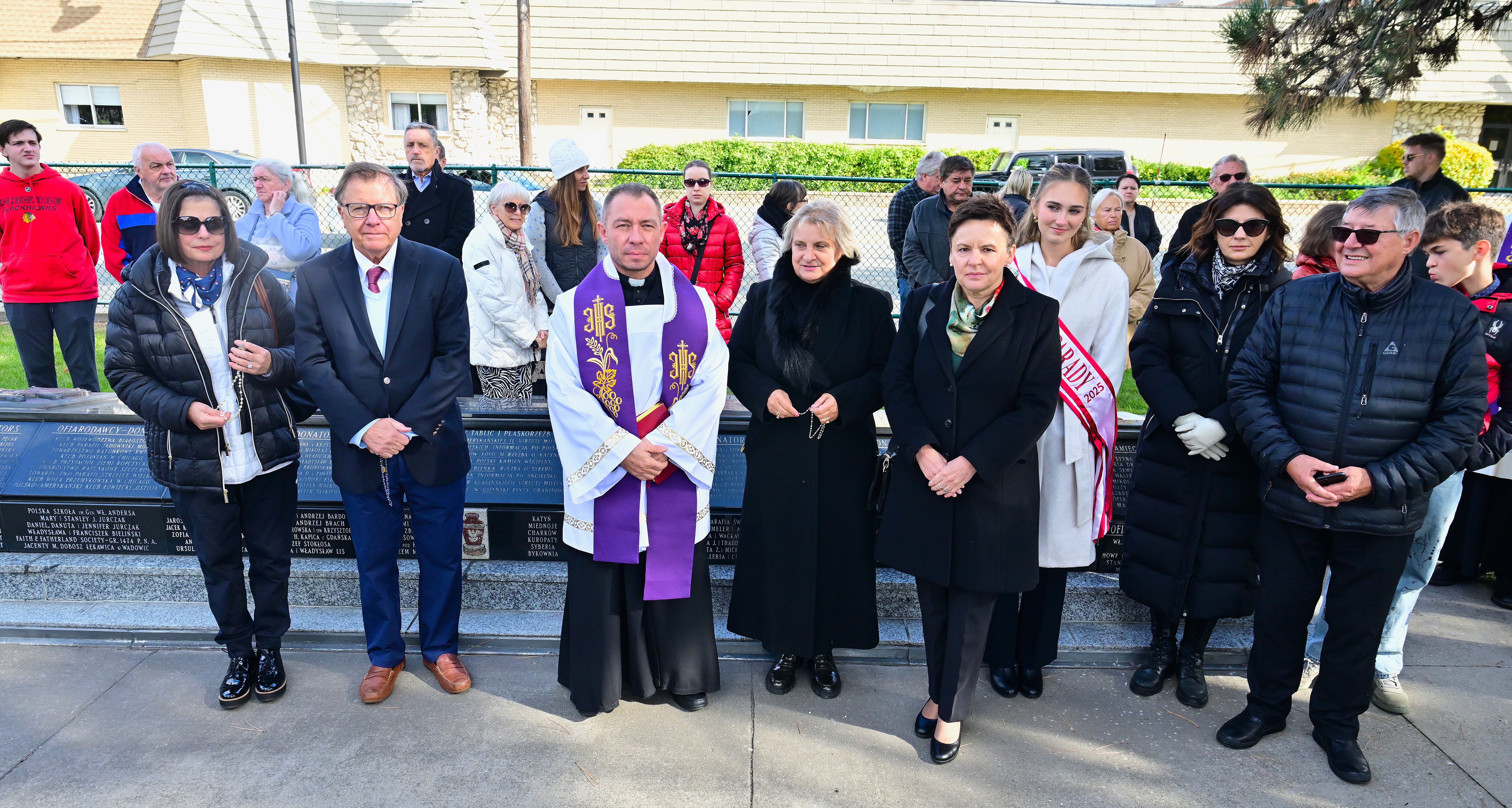Procesja po cmentarzu Św. Wojciecha w Niles