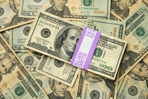 $2,000 dla wszystkich Amerykanina od Trumpa