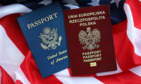 Wszystko albo nic, czyli co z podwójnym obywatelstwem