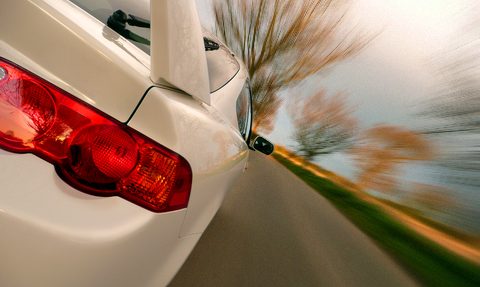 Zamiast utraty prawa jazdy – blokada prędkości w samochodzie