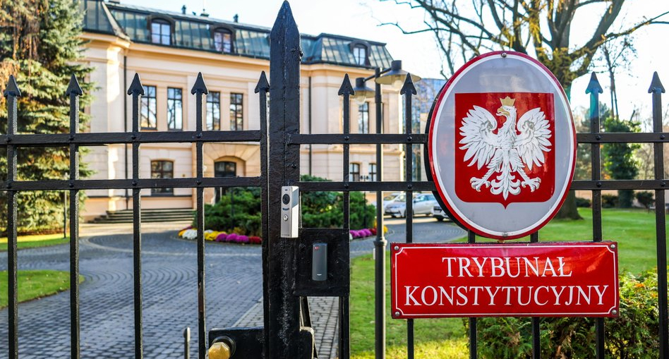 Dwoje sędziów TK zaprzysiężonych. Co z pozostałymi?
