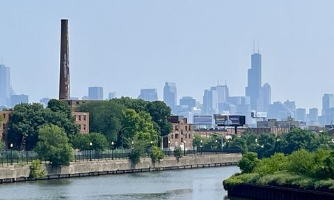 Alert smogowy dla Chicago i przedmieść