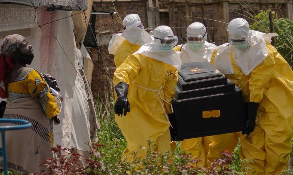 Lot Air France z Paryża do USA przekierowany do Montrealu z powodu ograniczeń związanych z wirusem Ebola