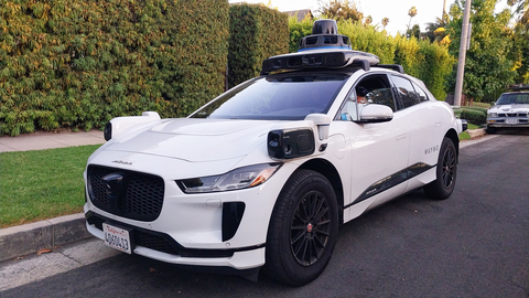 Waymo bezpieczniejsze od “ludzkich” kierowców