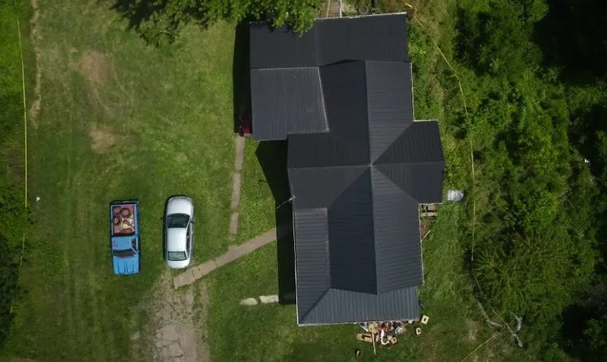 16 dzieci uratowanych z domu w Ohio. Przez cztery lata były przetrzymywane w jednym pokoju