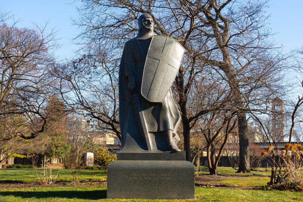 Graceland Cemetery – miejsce, w którym historia spotyka się z naturą